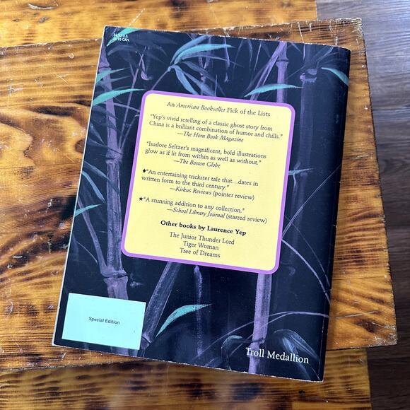 Vintage 1993 The Man Who Tricked A Ghost Paperback Book - Picture 9 of 10